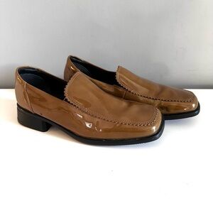 RIEKER Tan Patent Slip On Loafers Shoes Size 39 (8) Like New